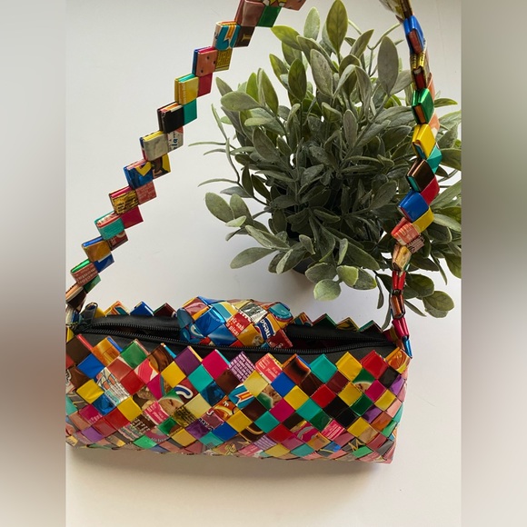 Candy and gum Wrapper Custom Handbag with change purse.  Zipper closure on both - Picture 3 of 13